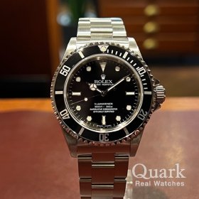 ブラックダイヤル