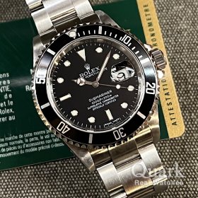 ブラックダイヤル