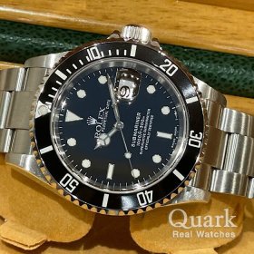 ブラックダイヤル