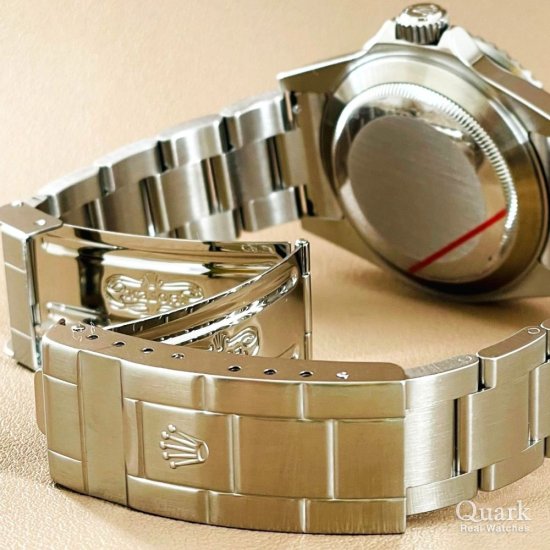 ロレックス サブマリーナー Ref.16610LV