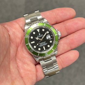 ロレックス サブマリーナー 16610LV グリーンベゼル