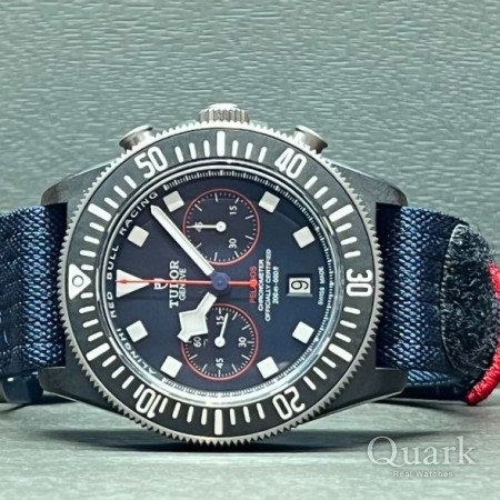 チューダー ペラゴス FXD クロノ
 25807KN-0001