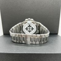 パテック・フィリップ ノーチラス 5711/1A-010