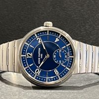 ルイヴィトン タンブール オートマティック スティール ブルー
 W1ST20