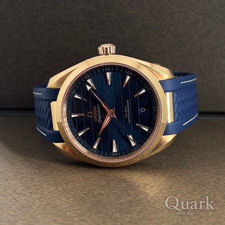 オメガ アクアテラ 220.52.41.21.03.001